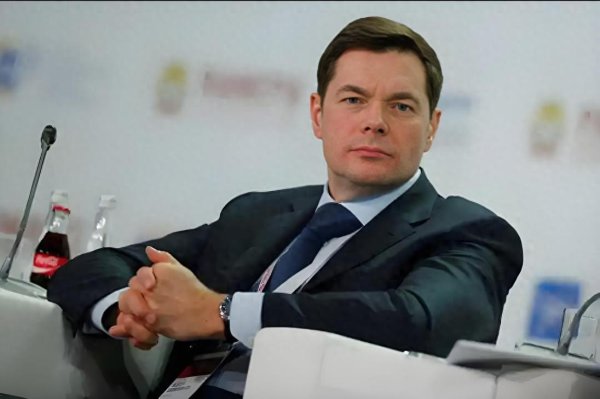 金御优配 (2)将价值11亿美元的股份转移至妻子名下, 相关资产仍被冻结